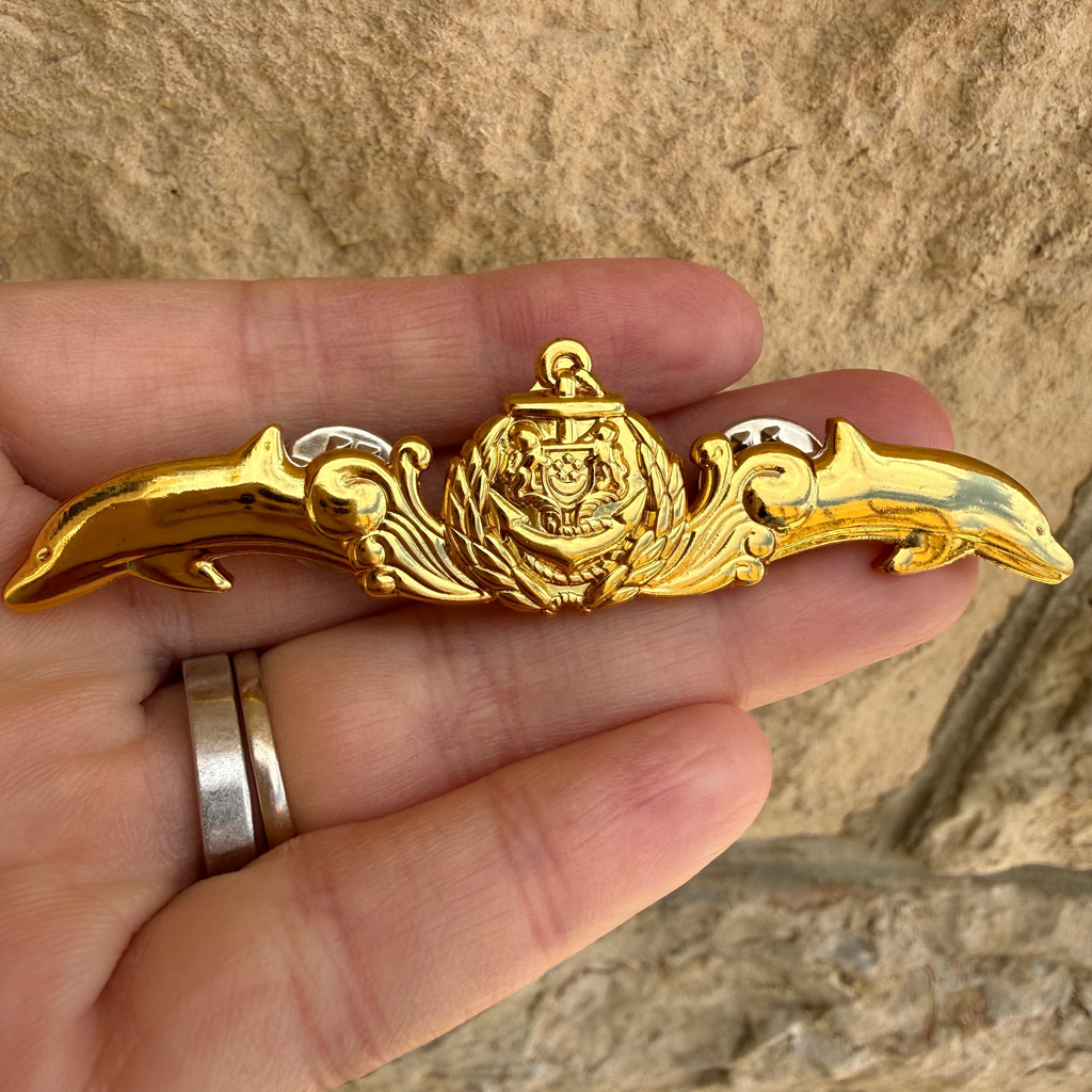 Custom-designed Medal/Lapel Pins